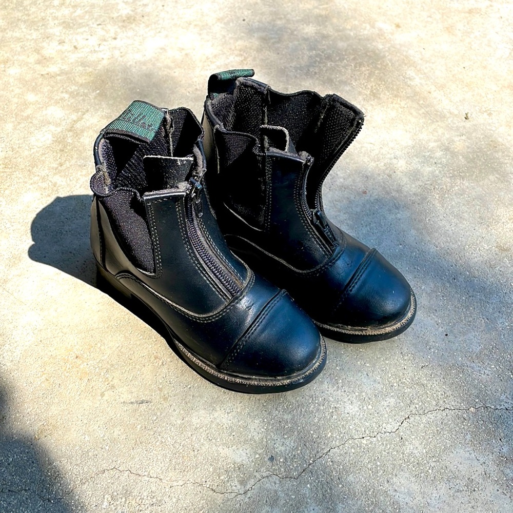 Size 10 toddler riding boots